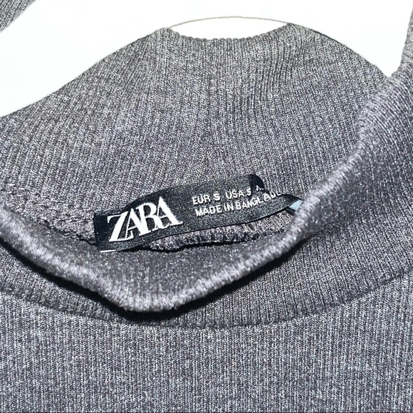 ZARA Mock Neck Ribbed Quarter Sleeve Fitted Tee Shirt Gray • Size Small - Picture 4 of 4